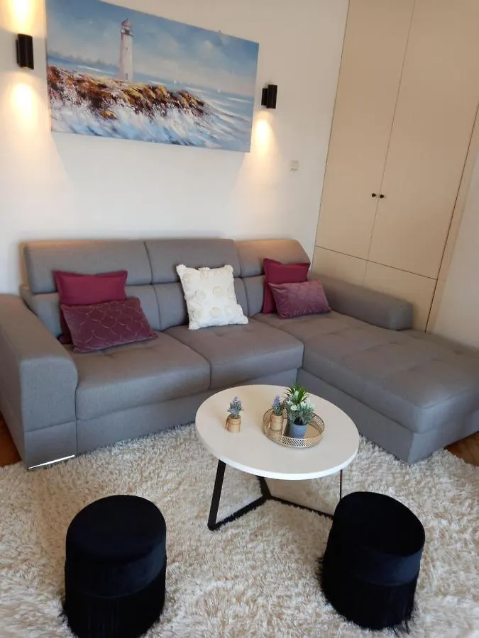 Apartment Tea With Private Pool Krk Town
