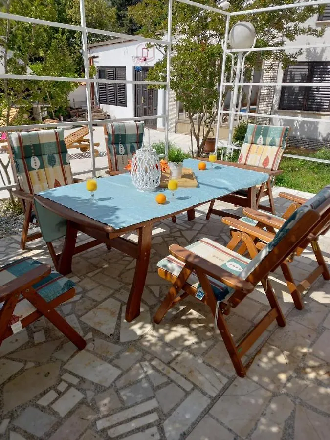 Apartment Tea With Private Pool Krk Town